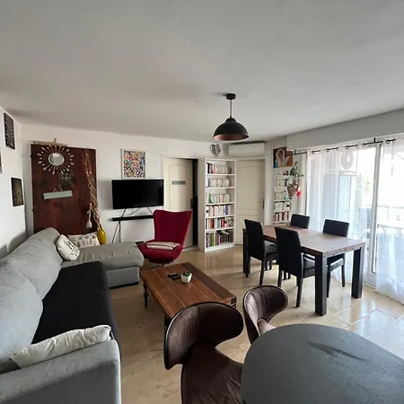 Appartement 1 Chambre Dble , 1 Canape Lit 4 Pers Max Terrasse Piscine A Deux Pas Des Plages Et Du Centre-Ville *